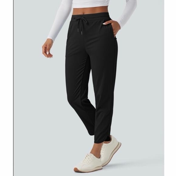 Halara Pants - NWOT Halara Mid Rise Drawstring Quick Dry Tapered Pants Black Size L Regular